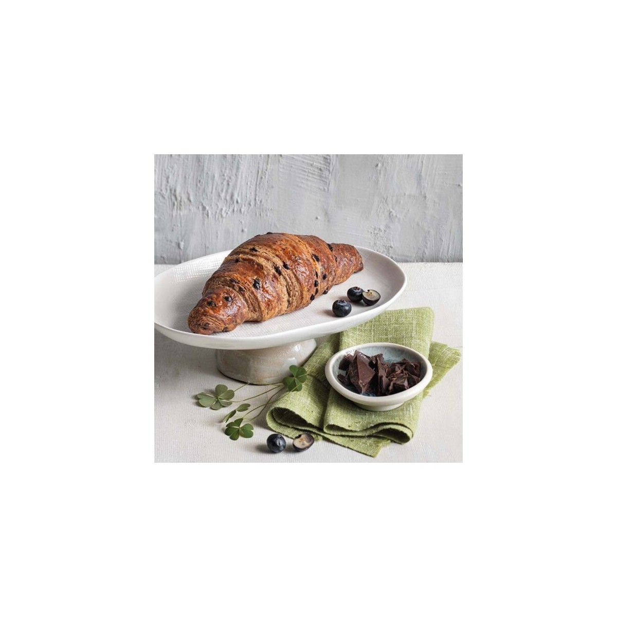 Croissant Vegano grano saraceno gocce di cioccolato e mirtilli